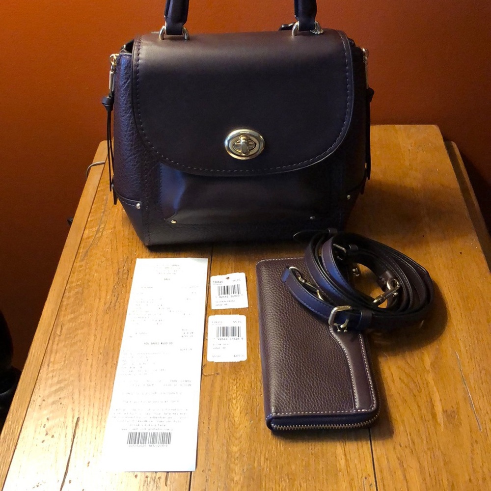 📚Coach convertible Bag & Wallet NWT💗 - Picture 2 of 14
